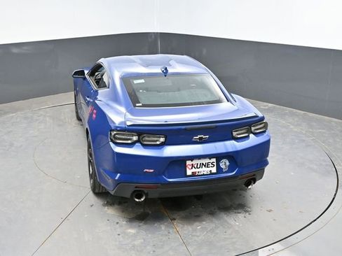 Used 2021 Chevrolet Camaro LT w/ RS Package RWD image 28