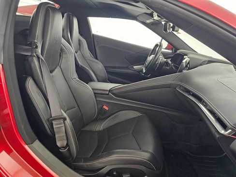 Used 2023 Chevrolet Corvette Stingray Convertible w/ Z51 Performance Package RWD image 11