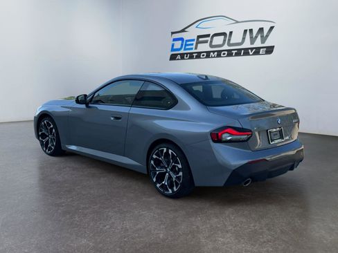 Used 2025 BMW 230i xDrive Coupe w/ M Sport Package AWD/4WD image 5