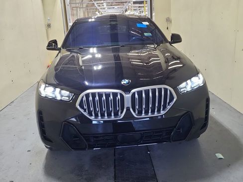 Used 2024 BMW X6 xDrive40i image 3