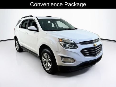 Used 2017 Chevrolet Equinox LT w/ Convenience Package FWD image 1