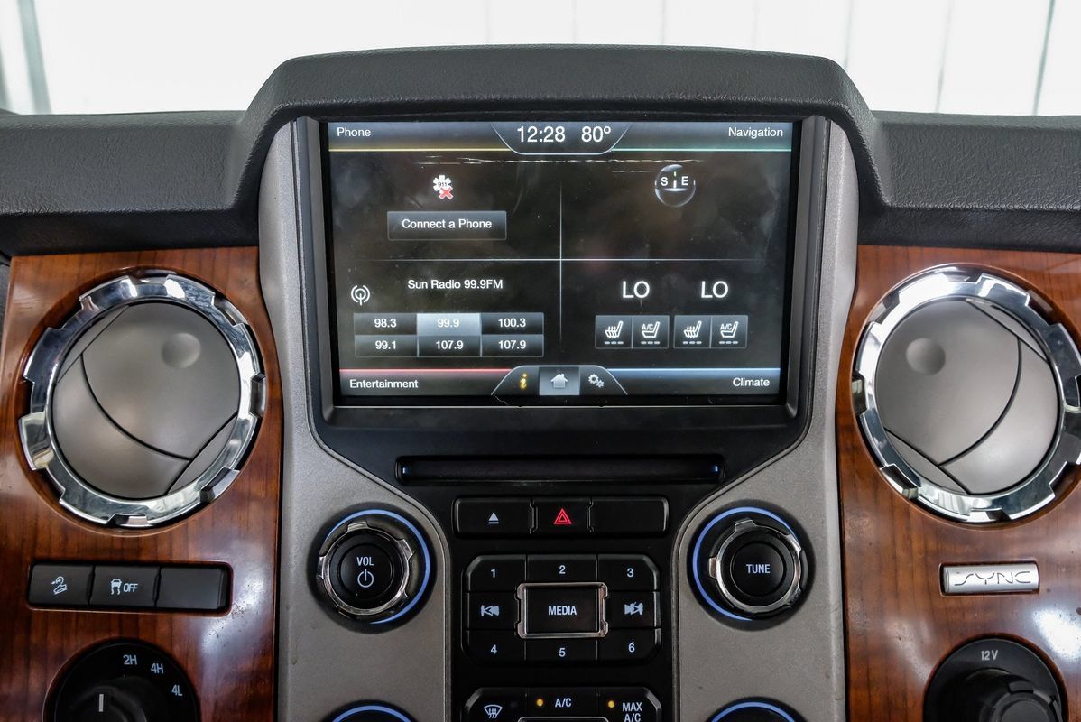 Used 2016 Ford F250 King Ranch w/ FX4 Off-Road Package AWD/4WD image 25