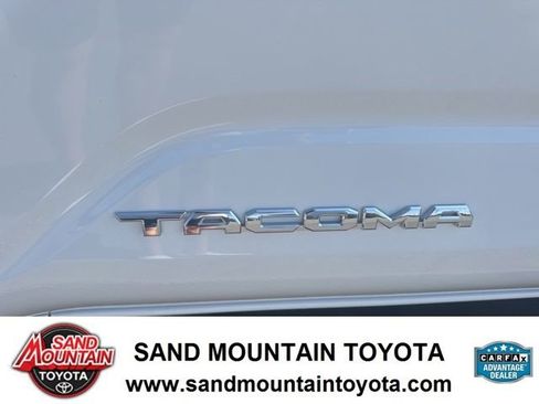 Used 2024 Toyota Tacoma SR5 image 9
