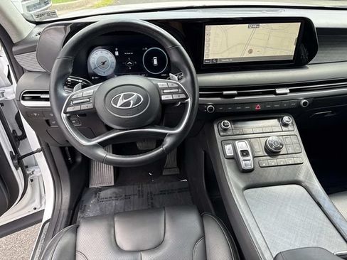 Used 2023 Hyundai Palisade Limited AWD/4WD image 18