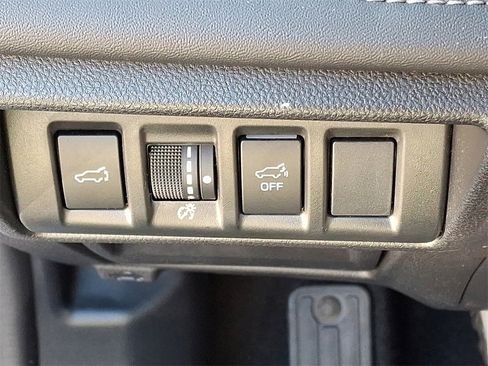 Certified 2022 Subaru Outback Limited w/ Popular Package #2 image 27