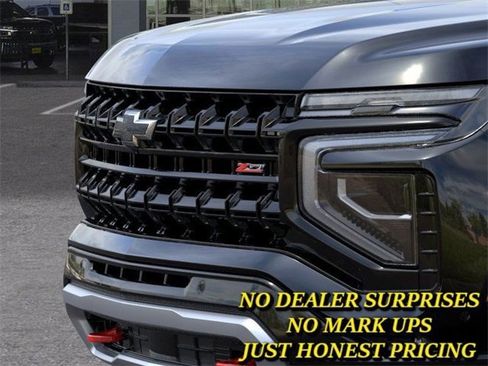 New 2026 Chevrolet Suburban Z71 image 13