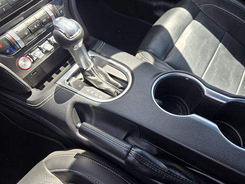 Used 2022 Ford Mustang GT Premium w/ Equipment Group 401A image 19