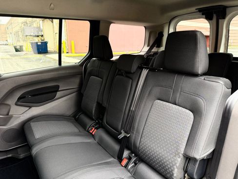 Used 2022 Ford Transit Connect XLT w/ Trailer Tow Package image 25