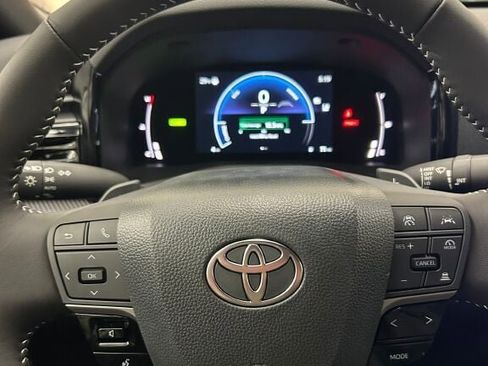 New 2026 Toyota Camry SE image 13