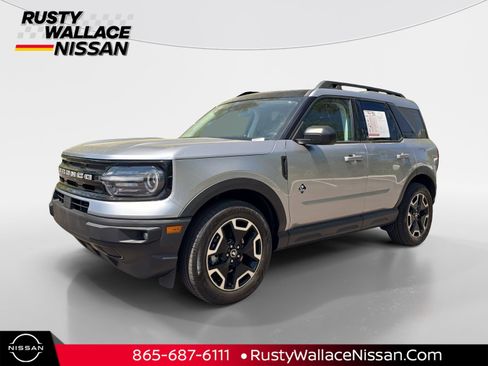 Used 2023 Ford Bronco Sport Outer Banks w/ Tech Package image 1