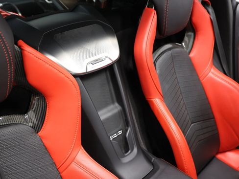 Used 2020 Chevrolet Corvette Stingray Preferred Cpe w/ 2LT Preferred Equipment Group RWD image 85
