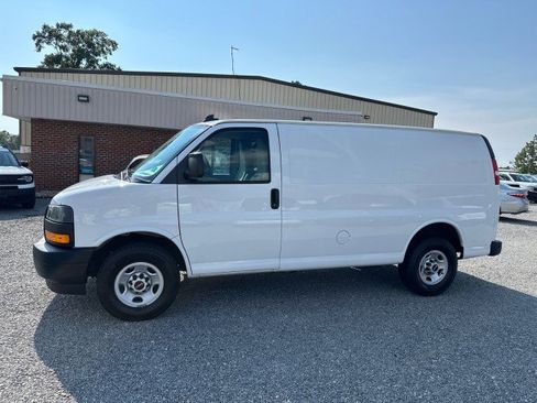 Used 2020 GMC Savana 2500 w/ Driver Convenience Package RWD image 1