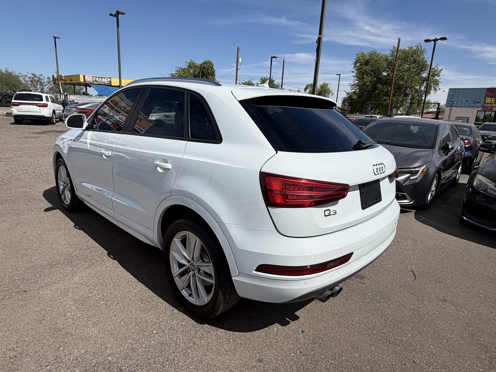 Used 2018 Audi Q3 2.0T Premium w/ Convenience Package FWD image 5