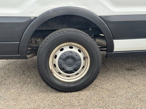 Used 2019 Ford Transit 150 148 Low Roof RWD image 22
