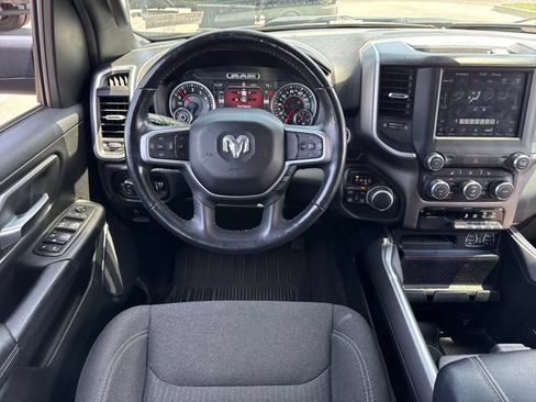 Used 2020 RAM 1500 Big Horn AWD/4WD image 17