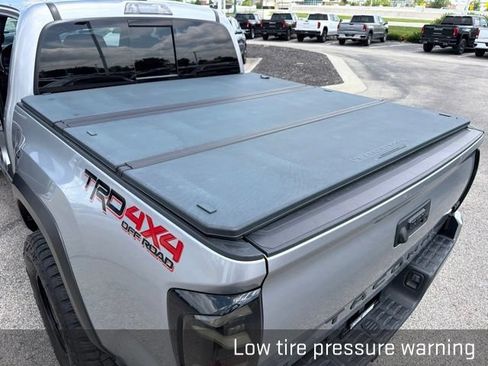 Used 2021 Toyota Tacoma TRD Off-Road AWD/4WD image 25