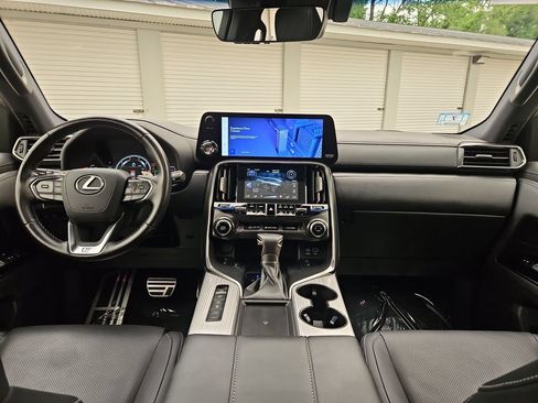 Used 2023 Lexus LX 600 F Sport w/ Accessory Package (P3) AWD/4WD image 11