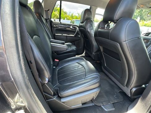 Used 2014 Buick Enclave Leather FWD image 29