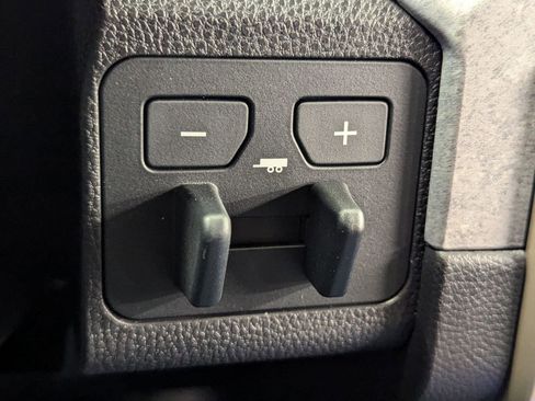 New 2025 Toyota Tacoma TRD Sport image 34