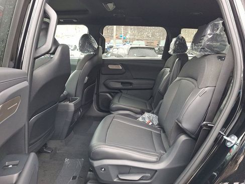 New 2027 Kia Telluride S image 6