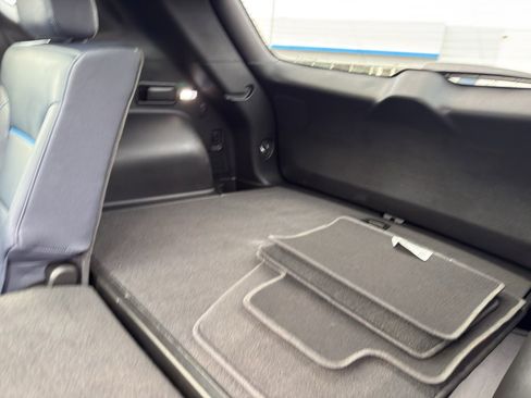 Used 2023 Chevrolet Blazer RS image 36