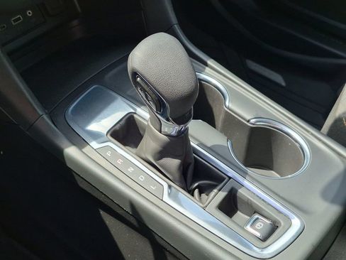 Used 2022 Chevrolet Equinox LT FWD image 21