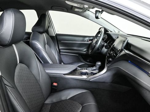 Used 2024 Toyota Camry XSE image 22