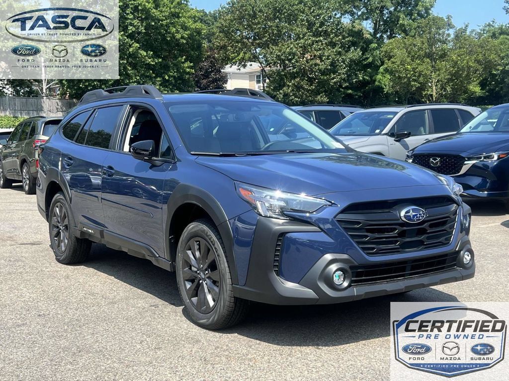 Used 2025 Subaru Outback Onyx Edition AWD/4WD image 1