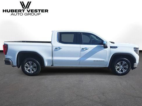Used 2025 GMC Sierra 1500 SLT RWD image 5