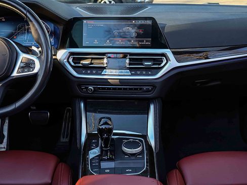 Used 2023 BMW 430i xDrive Convertible w/ M Sport Package image 11