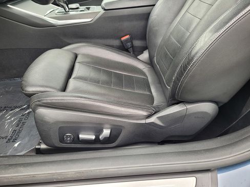 Used 2021 BMW 430i Convertible w/ Premium Package image 12