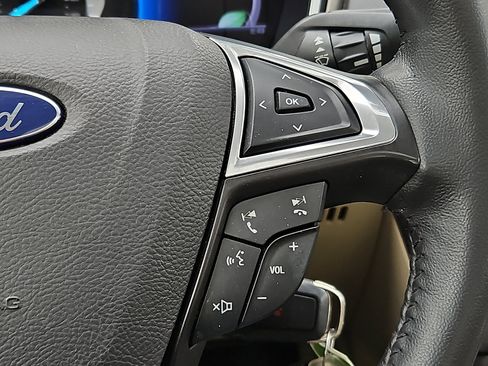 Used 2013 Ford Fusion SE image 22