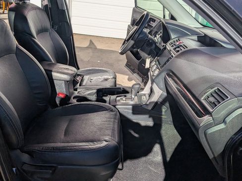 Used 2018 Subaru Forester 2.5i Limited image 13