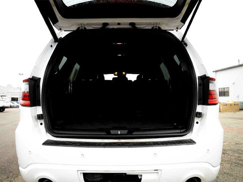 Used 2023 Dodge Durango GT image 6