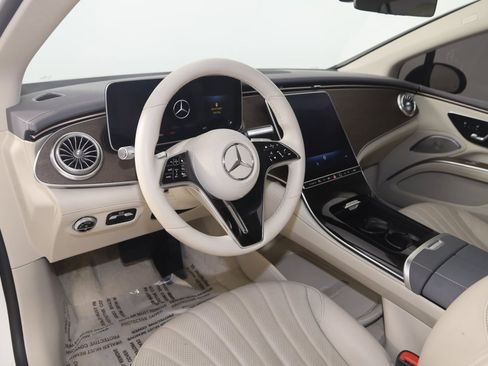 Used 2022 Mercedes-Benz EQS 450+ Sedan image 29