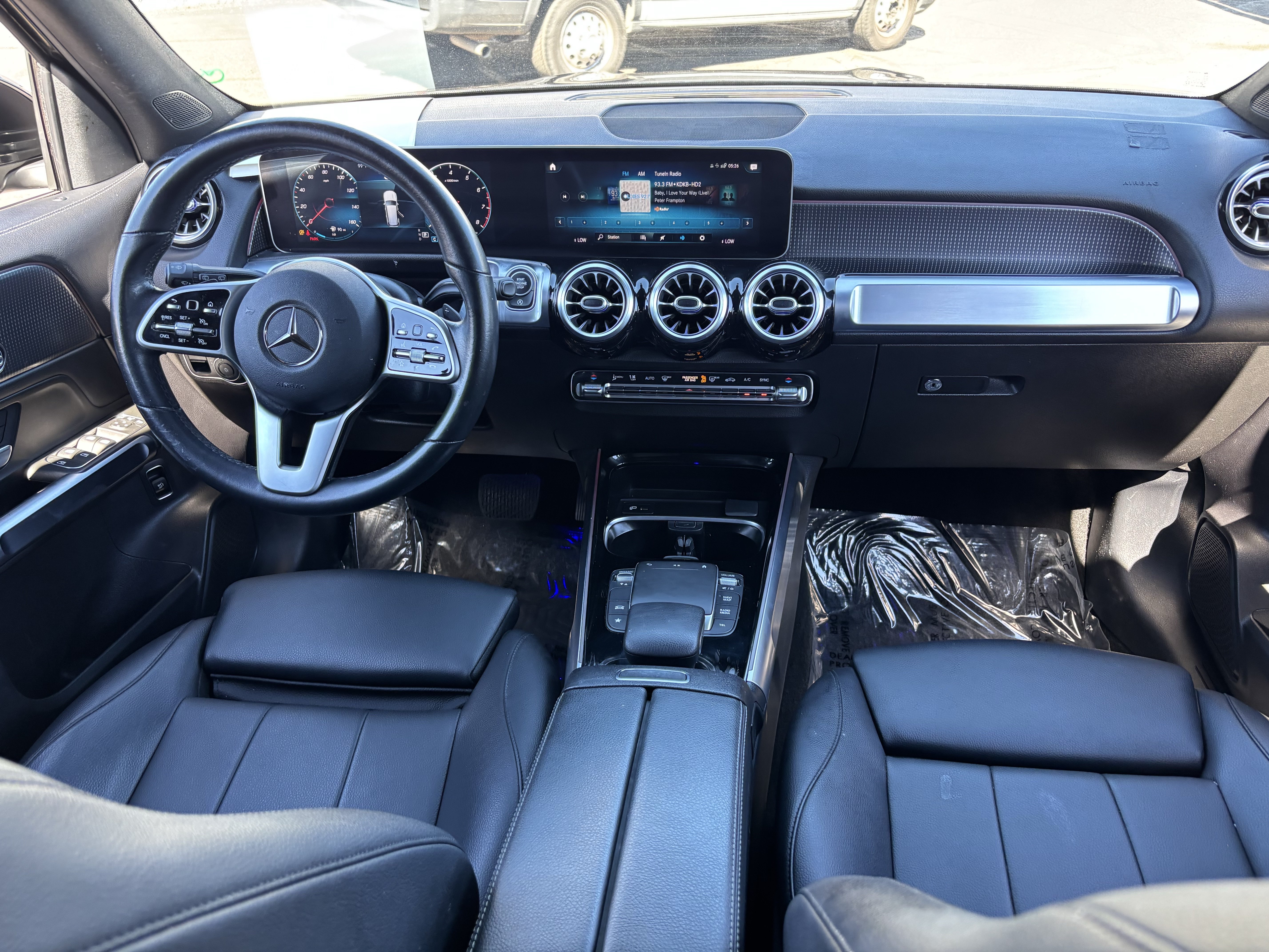 Used 2021 Mercedes-Benz GLB 250 4MATIC image 13
