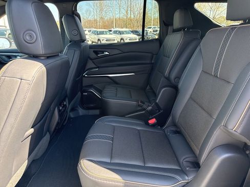 New 2026 Chevrolet Traverse High Country AWD/4WD image 13