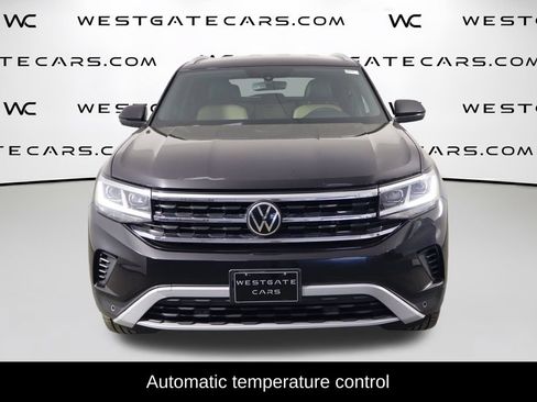 Used 2022 Volkswagen Atlas Cross Sport SE AWD/4WD image 2