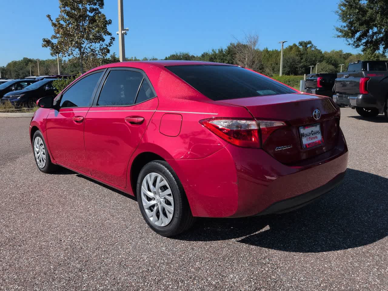 Used 2018 Toyota Corolla LE FWD image 4