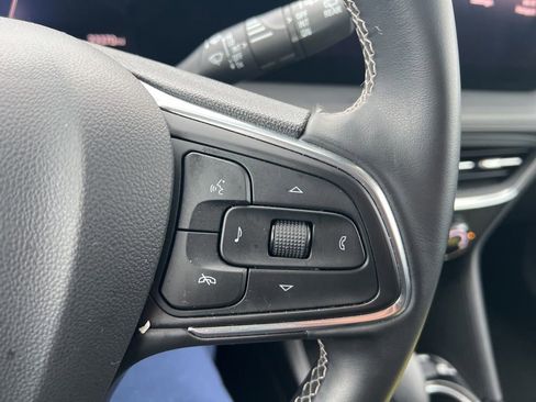 Used 2025 Buick Encore GX Preferred image 16