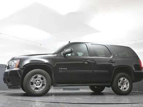 Used 2013 Chevrolet Tahoe LT AWD/4WD image 49