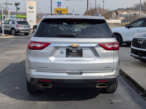 Used 2020 Chevrolet Traverse Premier image 7