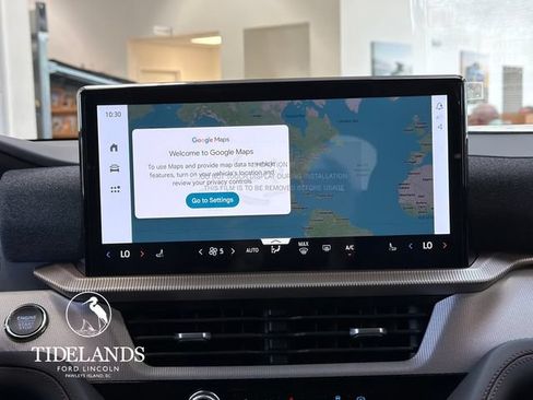 New 2026 Ford Explorer Active RWD image 22