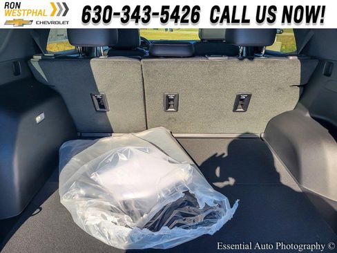 New 2026 Chevrolet Equinox ACTIV w/ Convenience Package III image 17