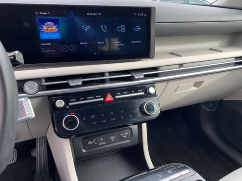 Used 2025 Hyundai Tucson Blue image 18