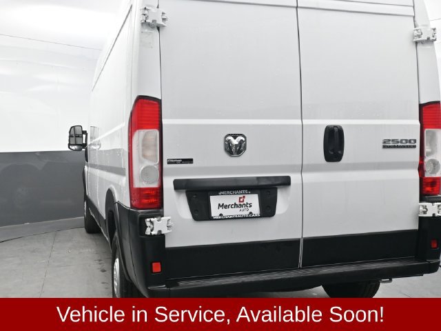Used 2026 RAM ProMaster 2500 w/ Convenience Group FWD image 5