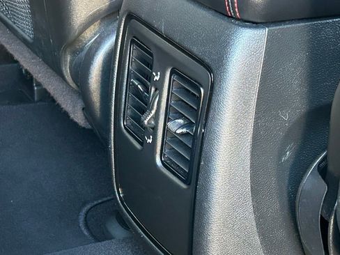 Certified 2023 Dodge Durango GT image 36