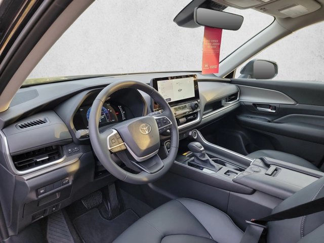 Used 2026 Toyota Grand Highlander FWD image 10
