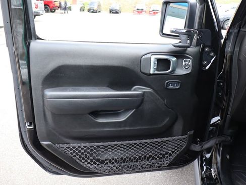 Used 2022 Jeep Wrangler Unlimited Rubicon 4xe w/ Cold Weather Group image 13