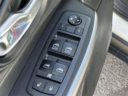 Used 2021 Jeep Cherokee Limited w/ Elite Package image 23